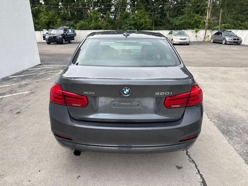 2016 BMW 320 i xDrive