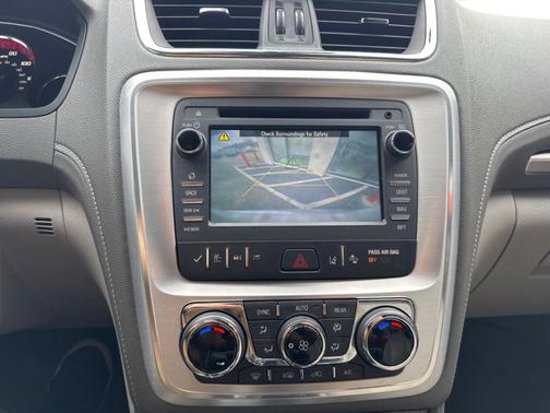 2016 GMC Acadia SLT-1