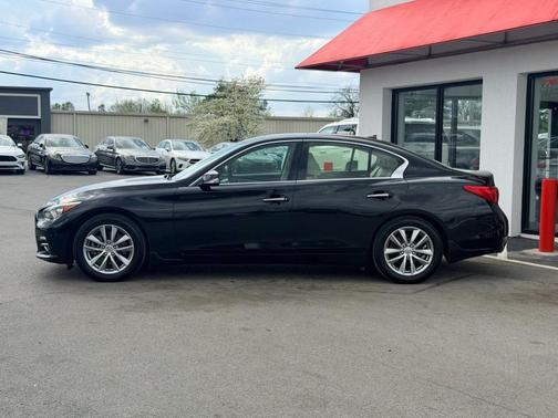 Black 2017 INFINITI Q50 3.0T Premium