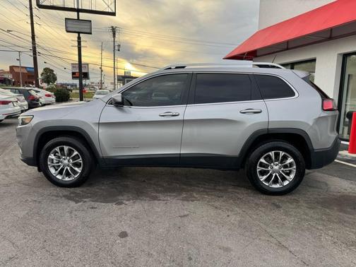 2021 Jeep Cherokee Latitude Plus