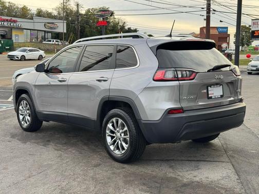 2021 Jeep Cherokee Latitude Plus