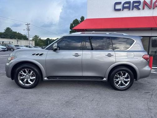 2011 INFINITI QX56 Base
