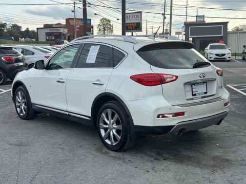 2017 INFINITI QX50 Base