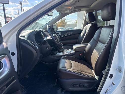 2017 INFINITI QX60 Base