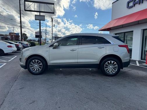2017 Cadillac XT5 Base