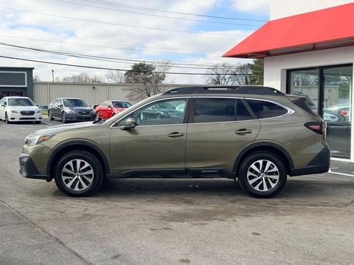 2021 Subaru Outback Premium