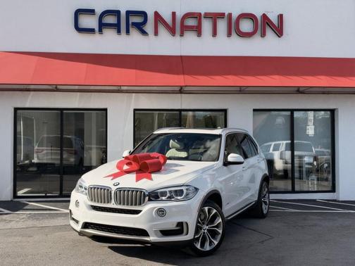 White 2018 BMW X5 sDrive35i