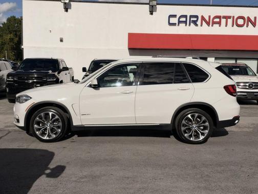 White 2018 BMW X5 sDrive35i