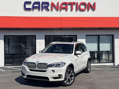 White 2018 BMW X5 sDrive35i