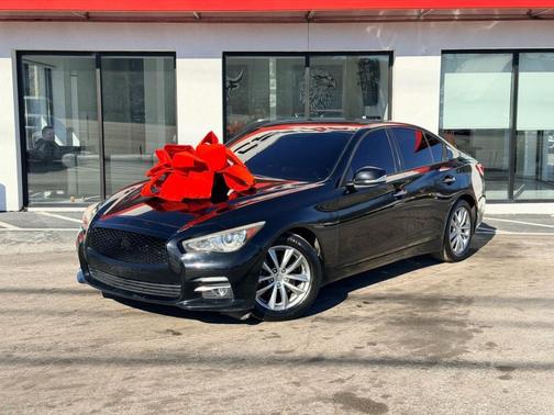 2014 INFINITI Q50 Premium