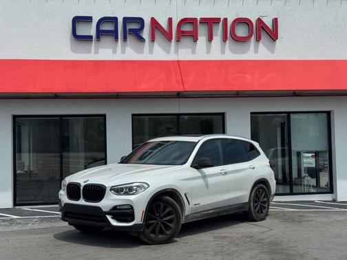 White 2018 BMW X3 xDrive30i