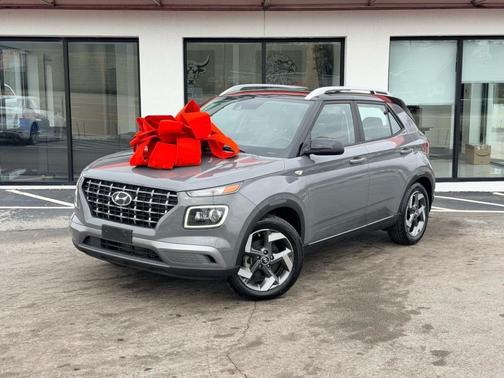 2022 Hyundai VENUE Limited