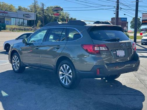 2018 Subaru Outback 2.5i Limited