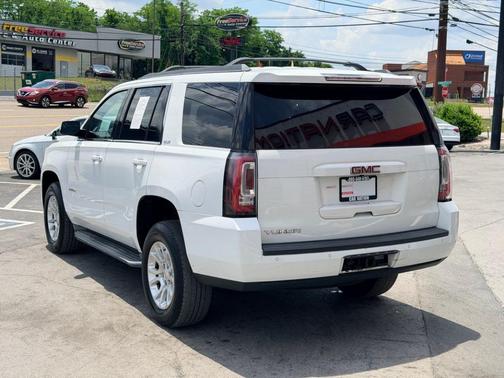 White 2016 GMC Yukon SLE