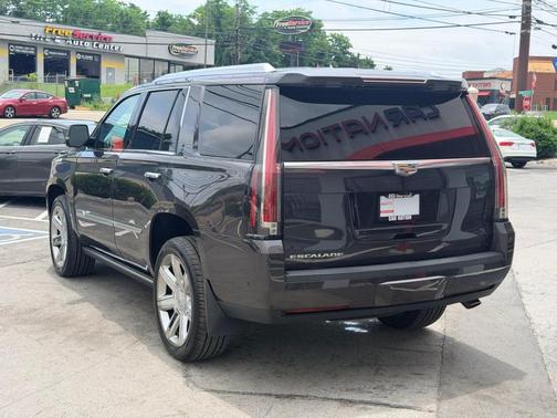 Gray 2018 Cadillac Escalade Premium Luxury