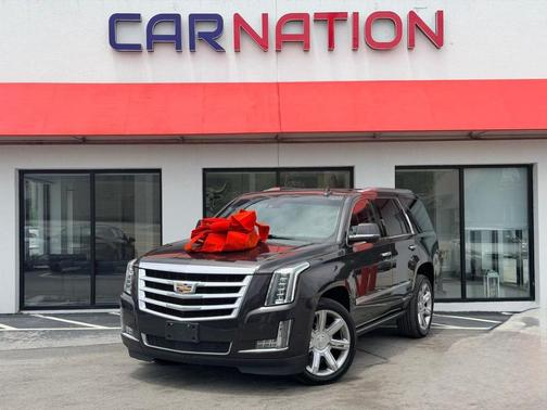 Gray 2018 Cadillac Escalade Premium Luxury