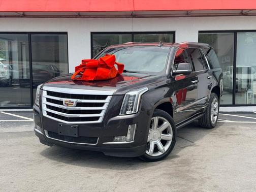 Gray 2018 Cadillac Escalade Premium Luxury