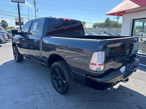 2015 RAM 1500 SLT