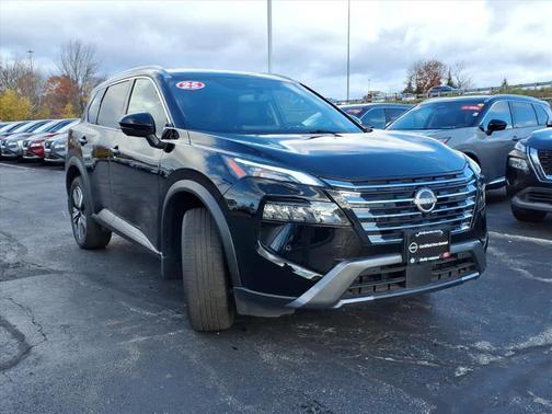 2025 Nissan Rogue SL