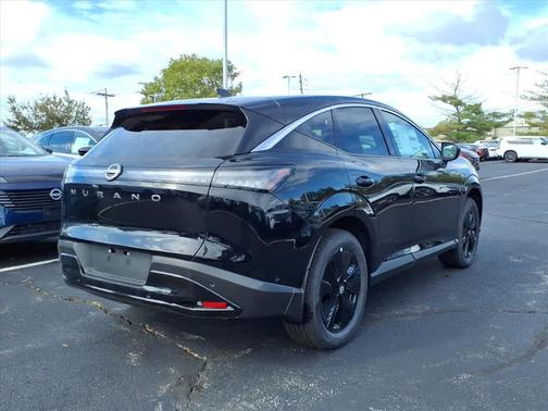 2025 Nissan Murano SV