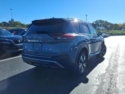 2023 Nissan Rogue SL