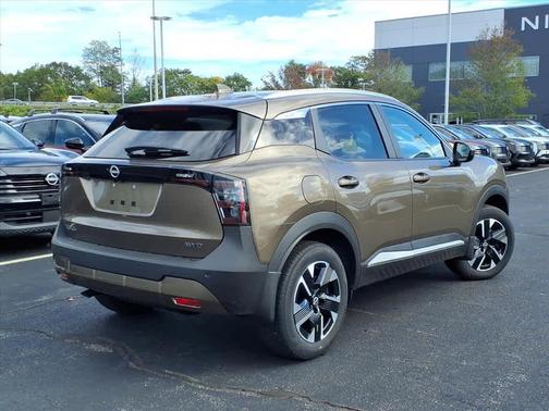 2025 Nissan Kicks SV