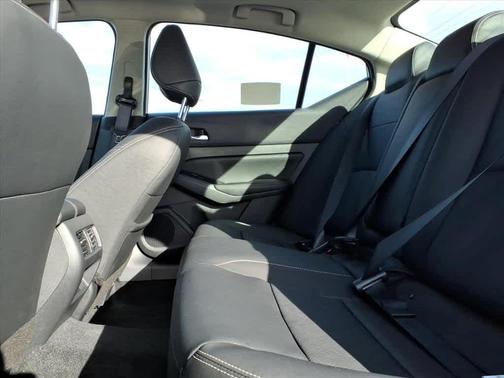 2025 Nissan Altima SL