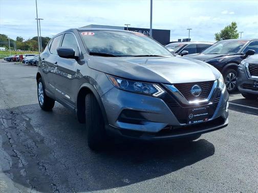 2022 Nissan Rogue Sport S