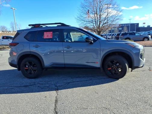 2025 Nissan Rogue Rock Creek