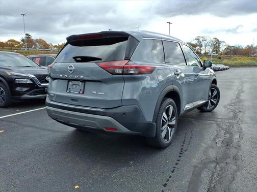2021 Nissan Rogue SL