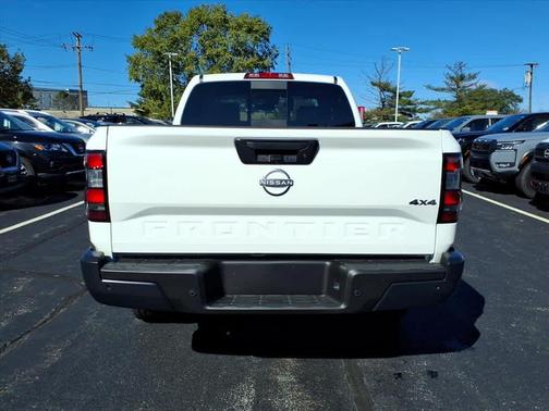 2026 Nissan Frontier S