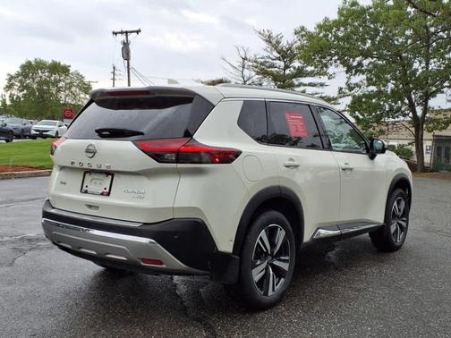2022 Nissan Rogue Platinum