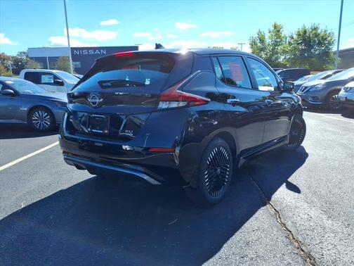 2025 Nissan Leaf SV PLUS