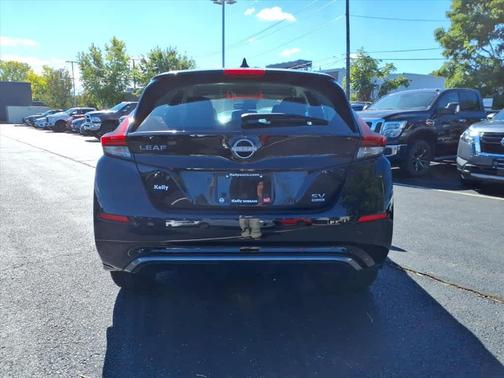 2025 Nissan Leaf SV PLUS