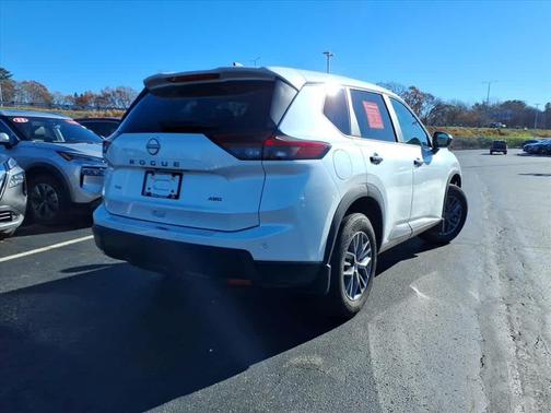 2024 Nissan Rogue S