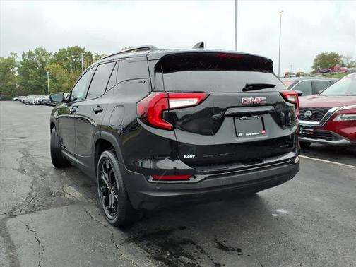 2022 GMC Terrain SLT