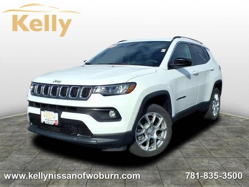2023 Jeep Compass Latitude Lux