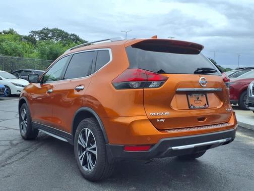 2020 Nissan Rogue SV