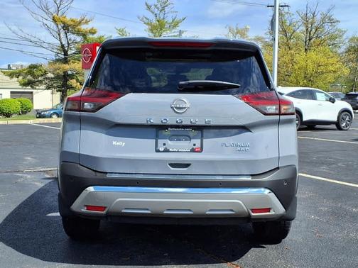 2023 Nissan Rogue Platinum