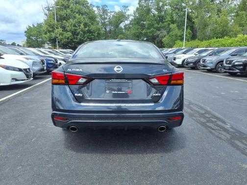 2022 Nissan Altima 2.5 SL