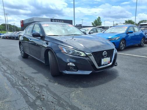 2022 Nissan Altima 2.5 SL