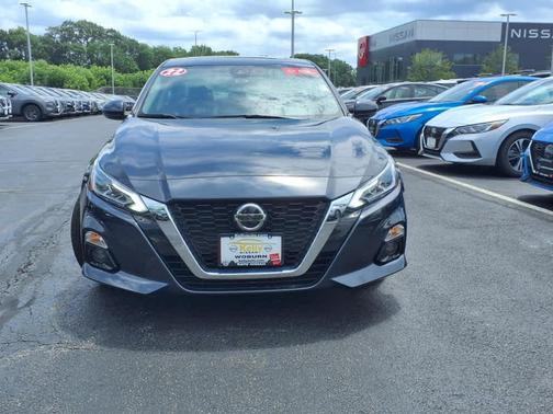2022 Nissan Altima 2.5 SL
