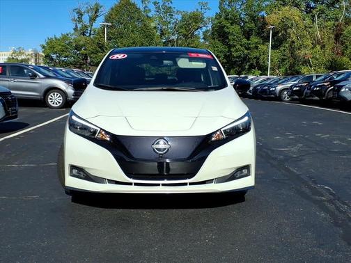 2024 Nissan Leaf SV PLUS
