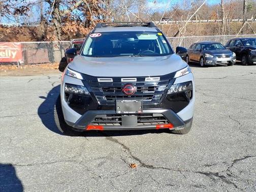 2025 Nissan Rogue Rock Creek