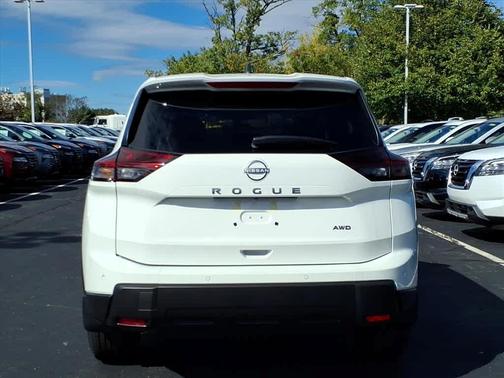 2026 Nissan Rogue S