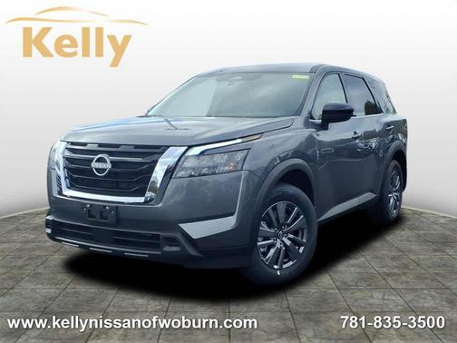 2025 Nissan Pathfinder S