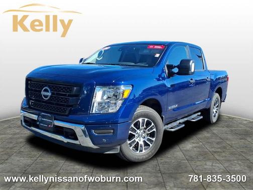 2024 Nissan Titan SV