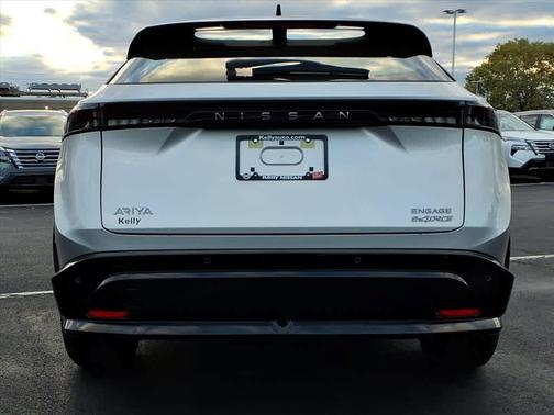 2024 Nissan ARIYA ENGAGE