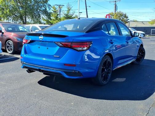 2025 Nissan Sentra SR