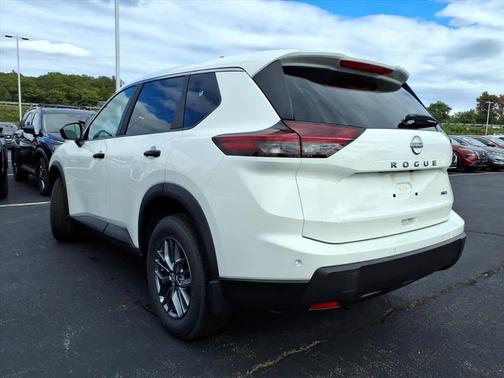 2026 Nissan Rogue S